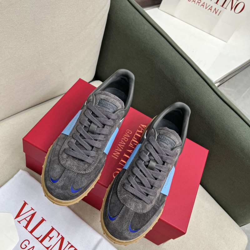 Valentino Sneakers